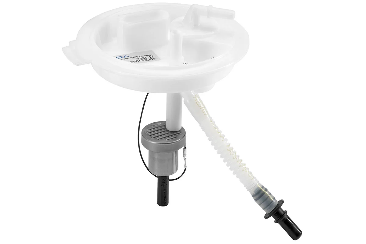 Příruba, přívod paliva